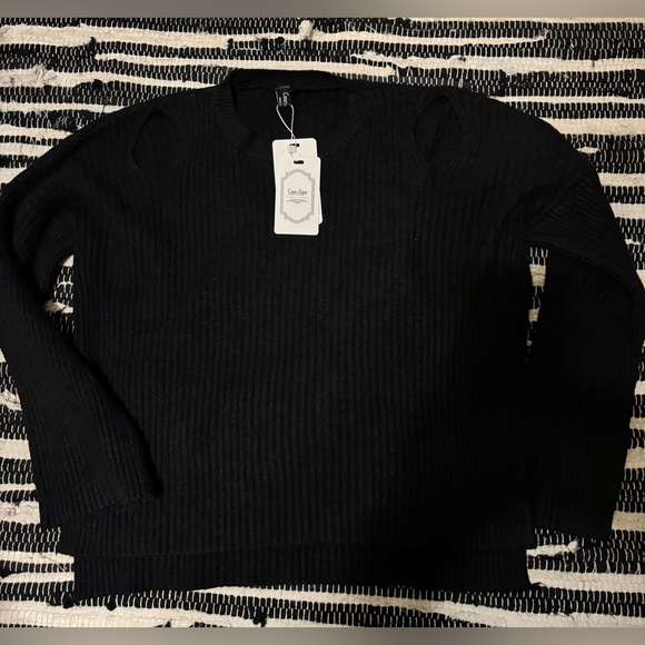 Sweaters - Coeur de Vague, open shoulder Black Sweater